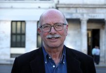 Επιμένουν να λειτουργούν ασύδοτα οι επιχειρήσεις εστίασης στην Αθήνα