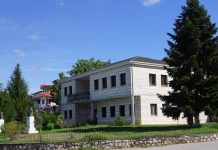 Παραχωρεί στέγη στα ΕΛΤΑ για να μην κλείσουν , ο Δήμος Ζίτσας