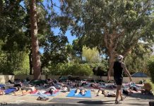 Στο Ρέθυμνο «ο Φλεβάρης κι αν φλεβίσει, η… γιόγκα θα ξαναγυρίσει»!