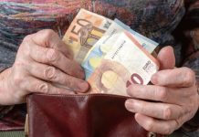 Σε 1411 οικογένειες της Καλλιθέας πασχαλινό οικονομικό έμβασμα από το Δήμο