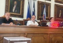 Ένας από τους πλέον έμπειρους αυτοδιοικητικούς του Πειραιά , πρόεδρος του Δημοτικού Συμβουλίου της πόλης